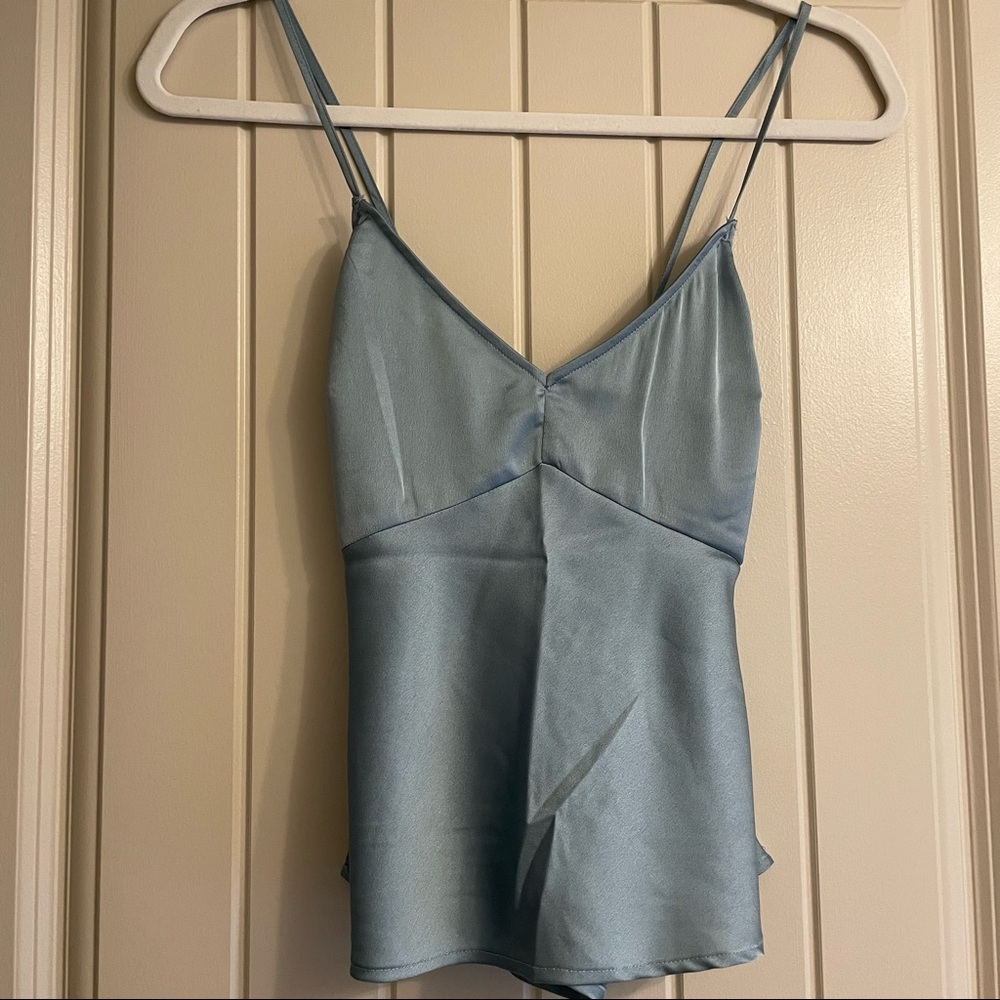 Abercrombie Satin V-Neck Crossback Tank in Light Blue, XS